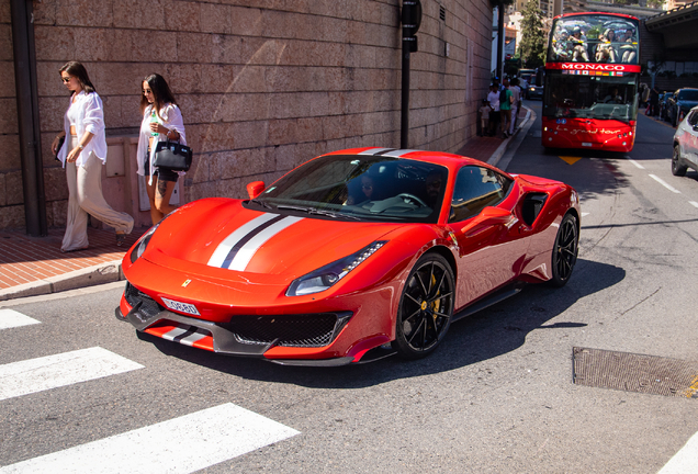 Ferrari 488 Pista