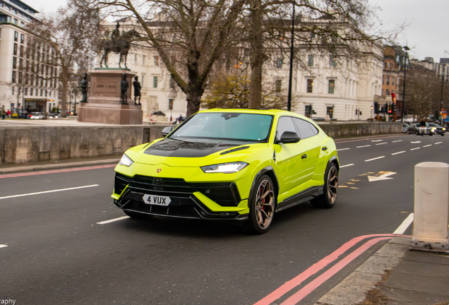 Lamborghini Urus Performante