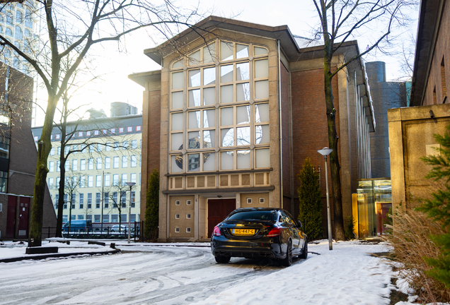 Mercedes-AMG C 63 S W205
