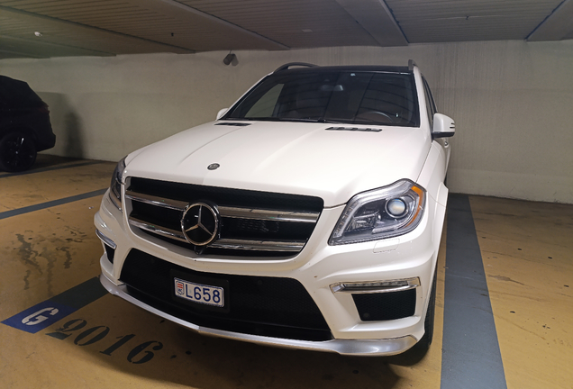 Mercedes-Benz GL 63 AMG X166