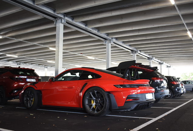 Porsche 992 GT3 RS MkI Weissach Package