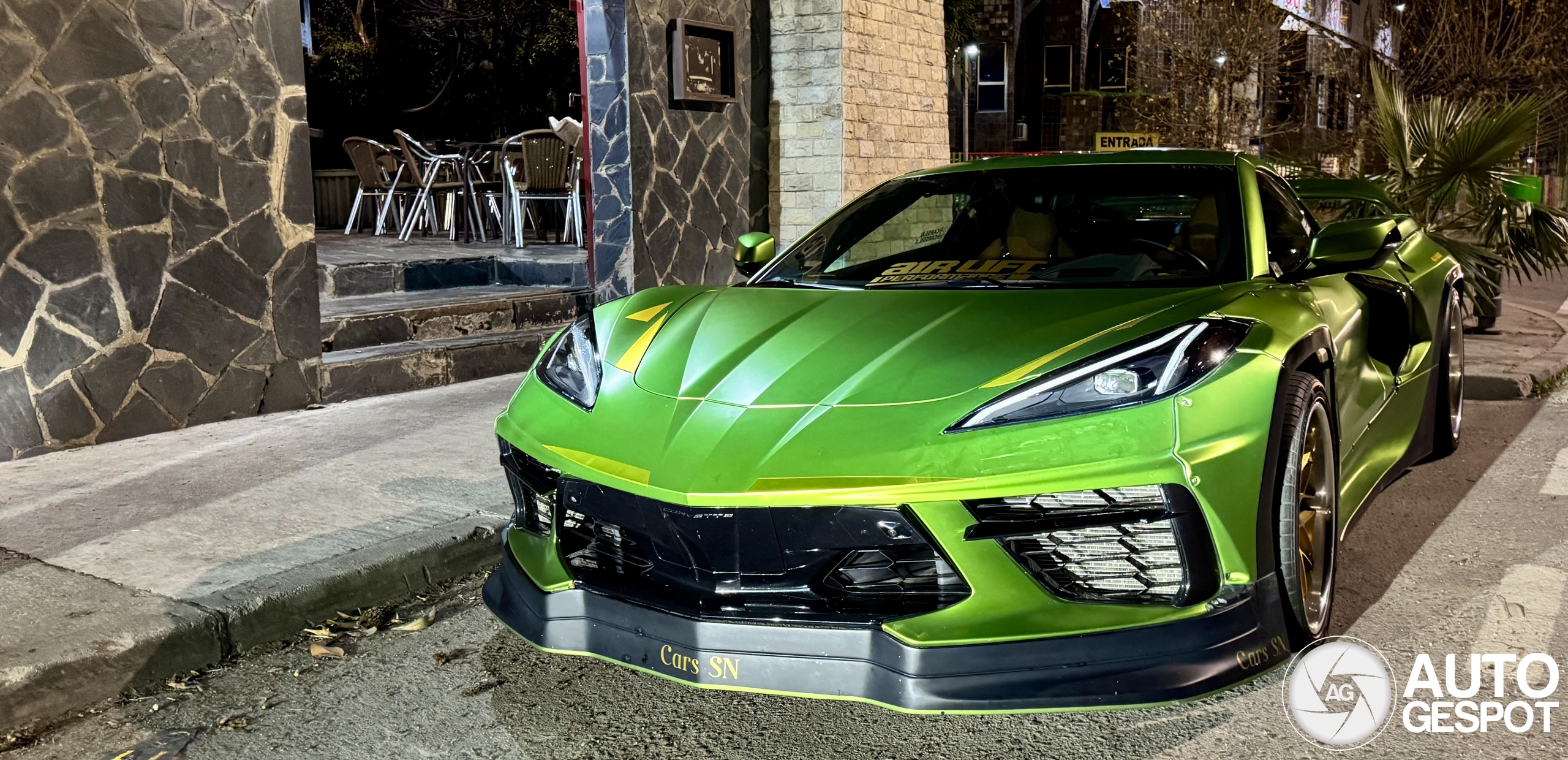 Chevrolet Corvette met een behoorlijke widebody