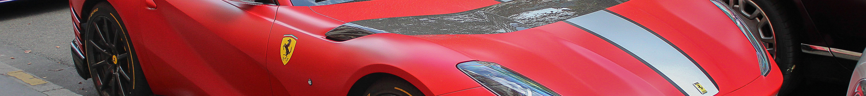 Ferrari 812 Competizione