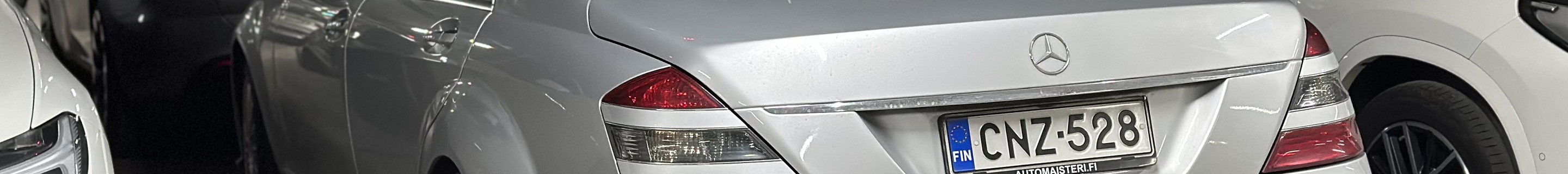 Mercedes-Benz S 63 AMG W221