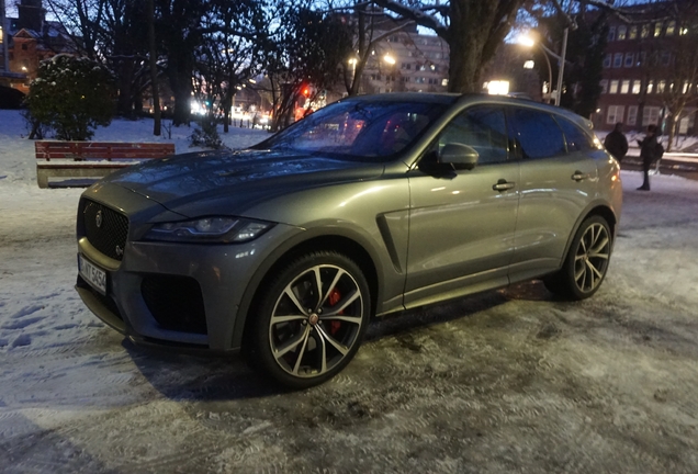 Jaguar F-PACE SVR