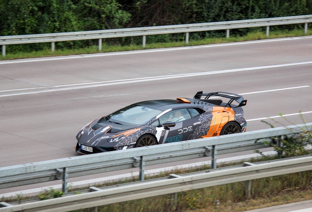 Lamborghini Huracán LP640-2 STO