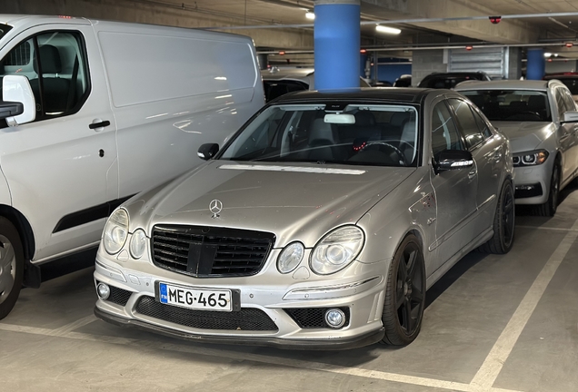 Mercedes-Benz E 55 AMG