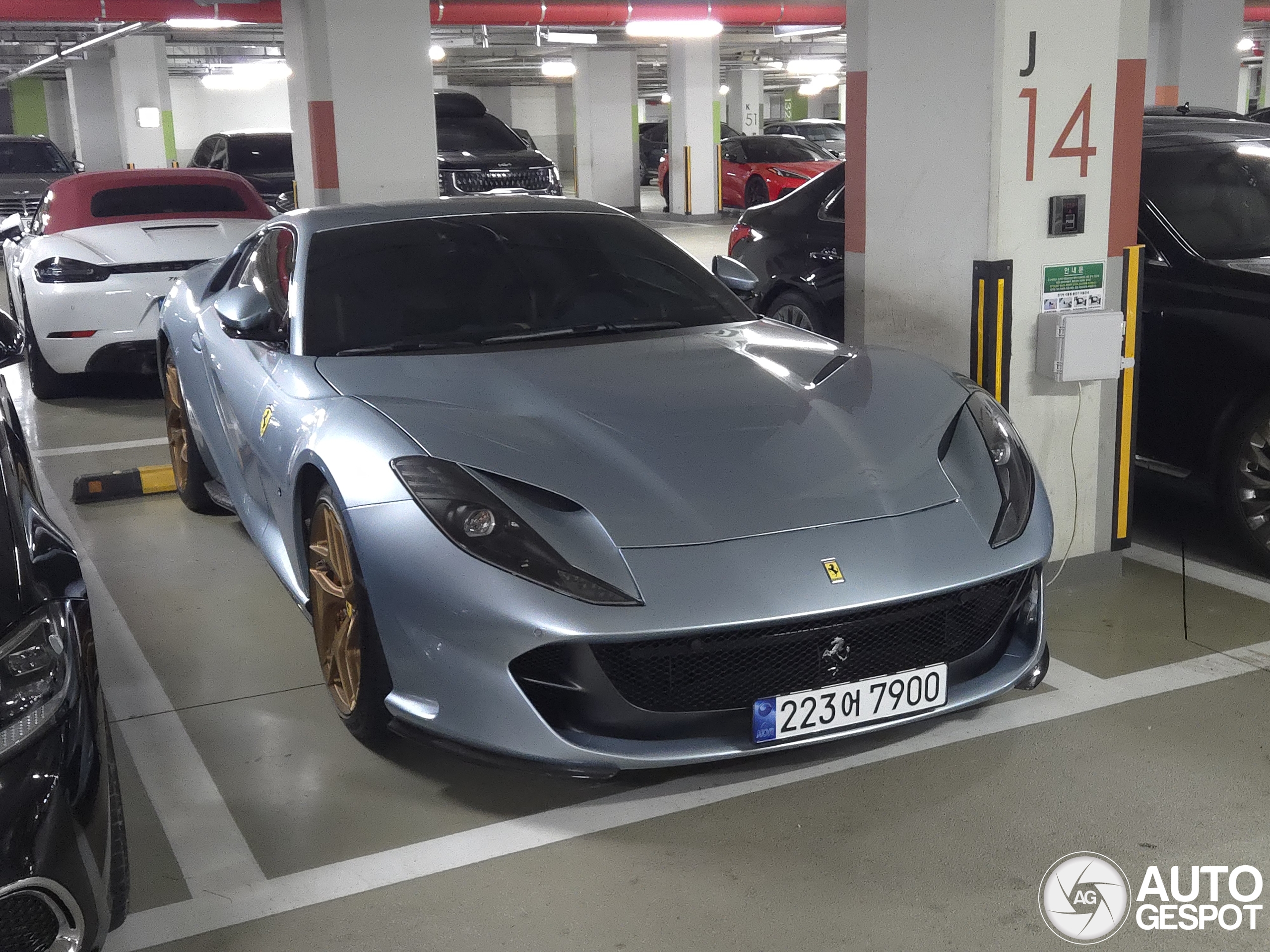 Ferrari 812 Superfast