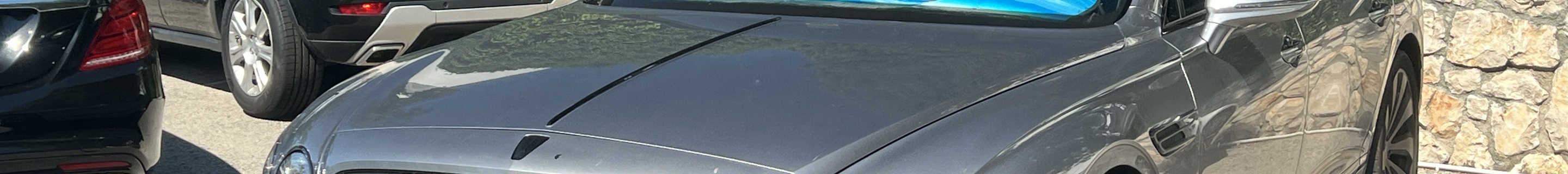 Bentley Flying Spur V8 2021