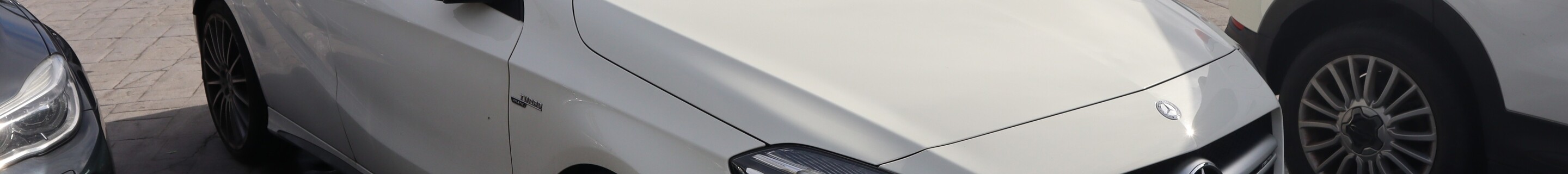 Mercedes-AMG A 45 W176 2015