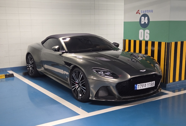 Aston Martin DBS Superleggera Volante