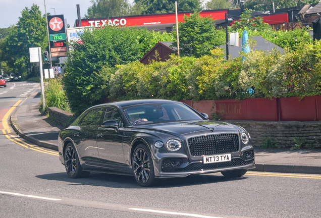 Bentley Flying Spur Hybrid S