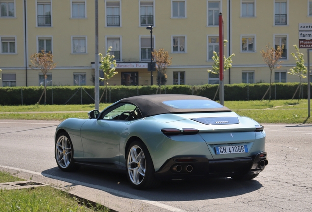 Ferrari Roma Spider