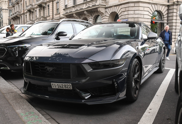 Ford Mustang Dark Horse 2024