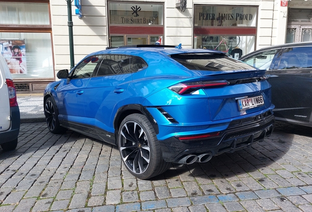 Lamborghini Urus S