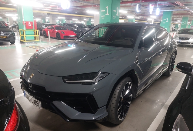 Lamborghini Urus S