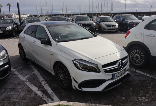 Mercedes-AMG A 45 W176 2015