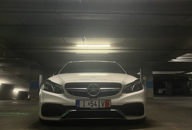 Mercedes-Benz E 63 AMG S W212