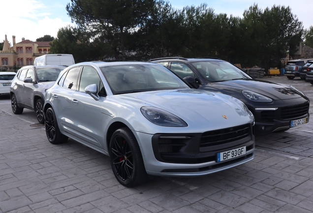Porsche 95B Macan GTS MkIII