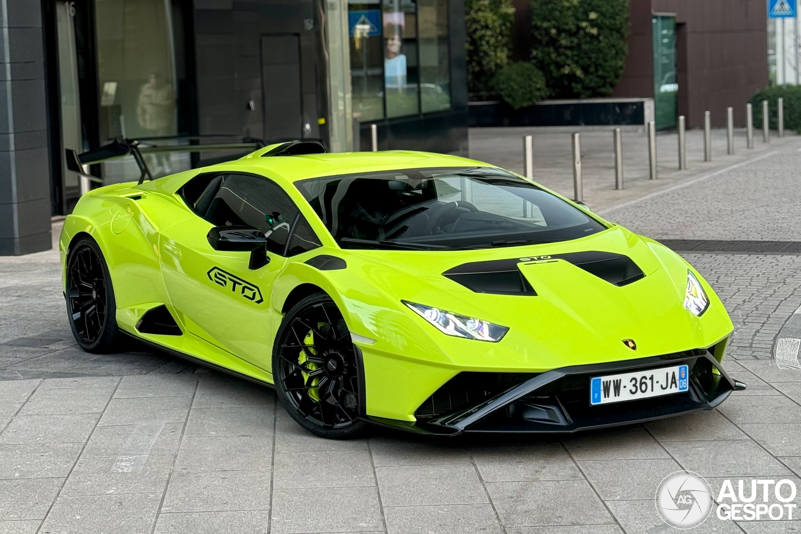 Lamborghini Huracán LP640-2 STO