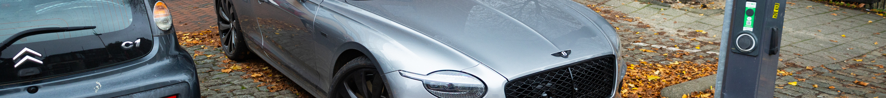 Bentley Continental GTC Black Edition 2025