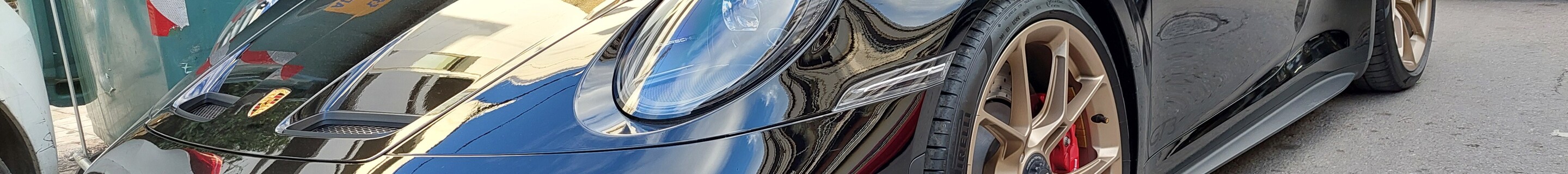 Porsche 992 GT3 Touring MkI