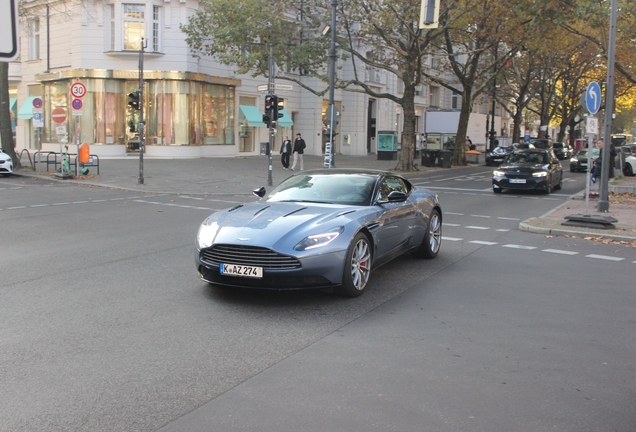 Aston Martin DB11 AMR