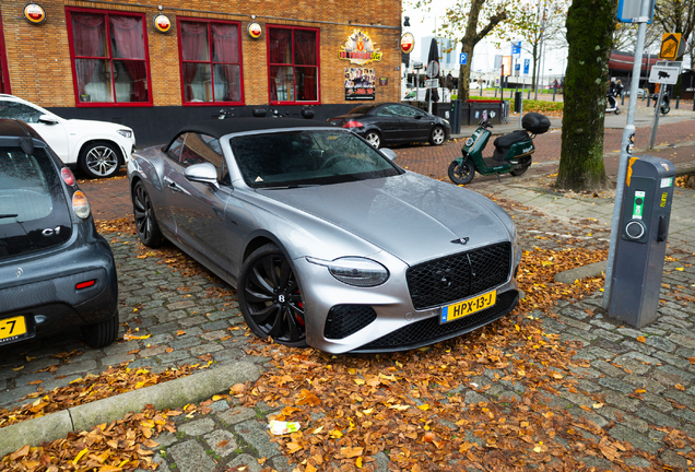 Bentley Continental GTC Black Edition 2025