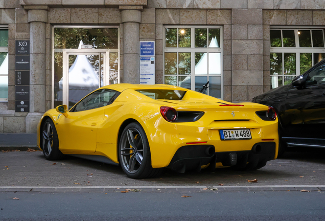 Ferrari 488 Spider