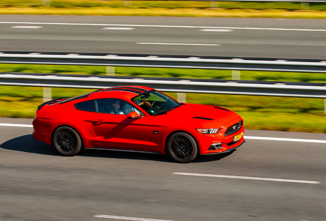 Ford Mustang GT 2015