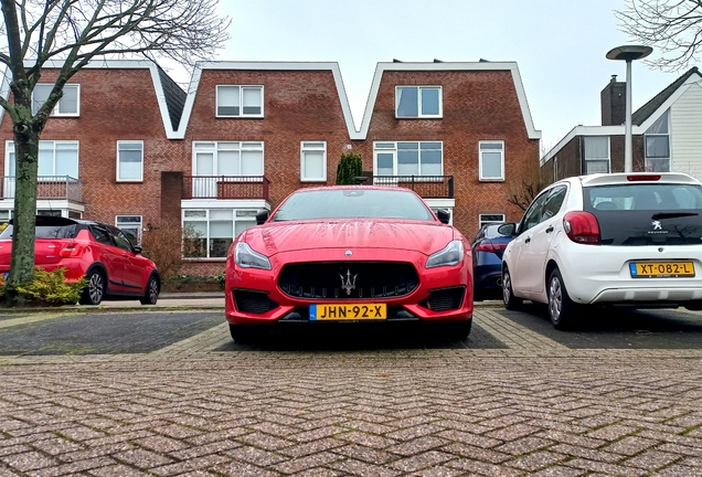 Maserati Quattroporte Trofeo