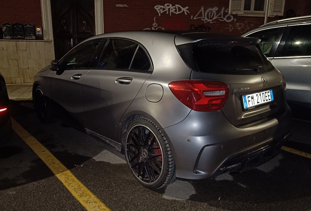 Mercedes-AMG A 45 W176 2015