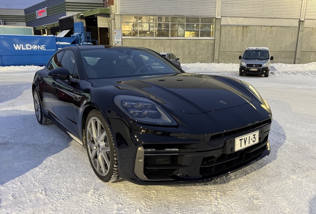 Porsche 972 Panamera Turbo E-Hybrid