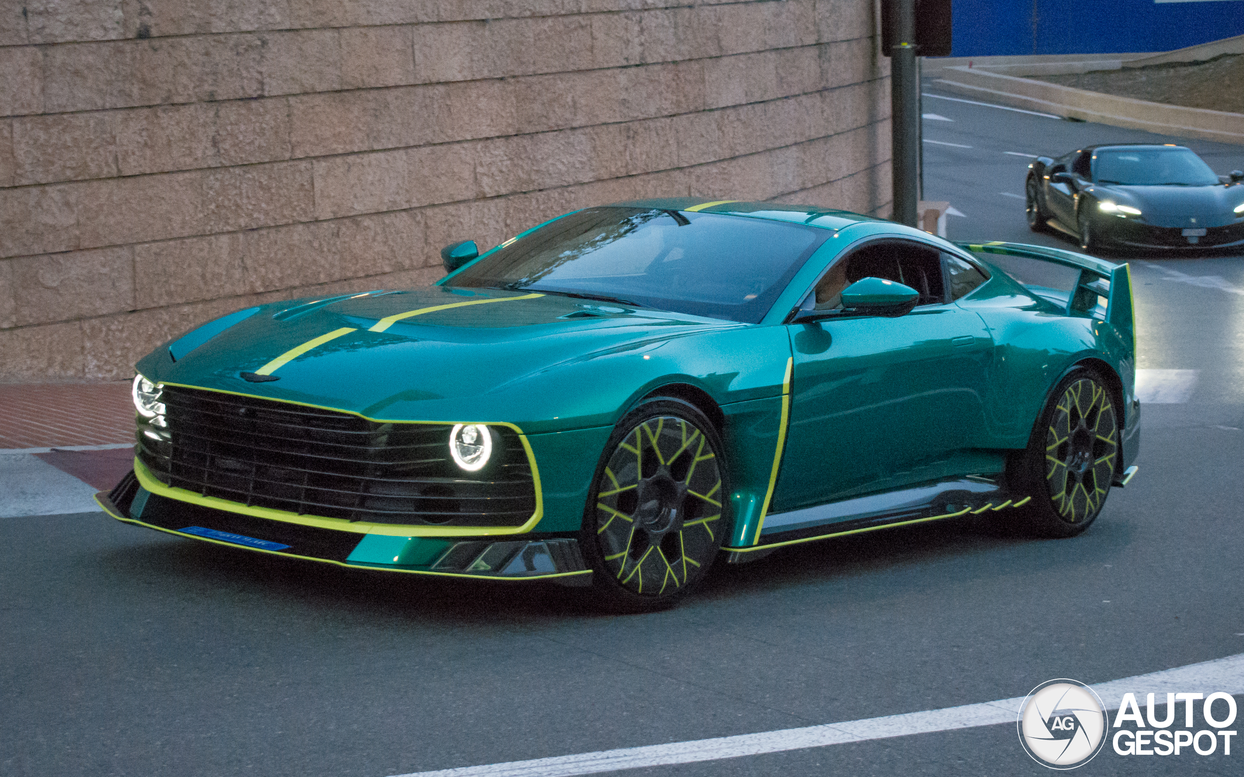 Aston Martin Valiant