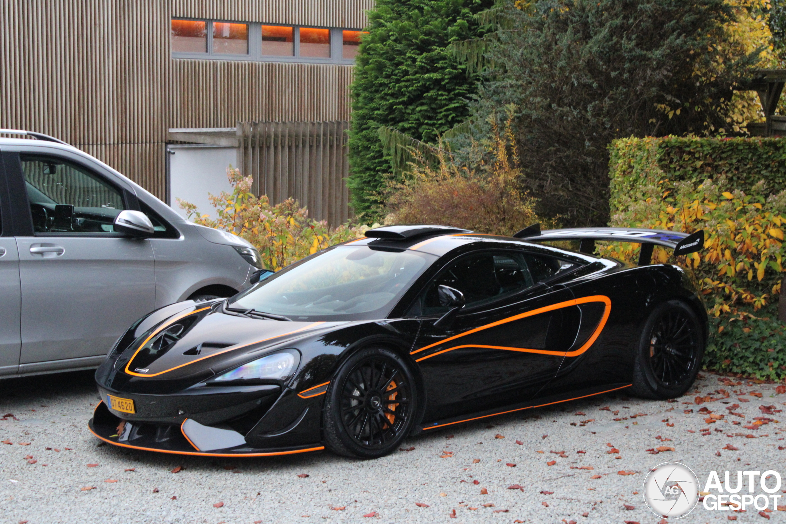 McLaren 620R