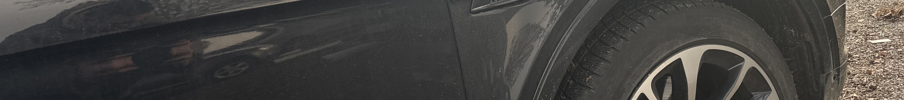 Bentley Bentayga V8 Design Series