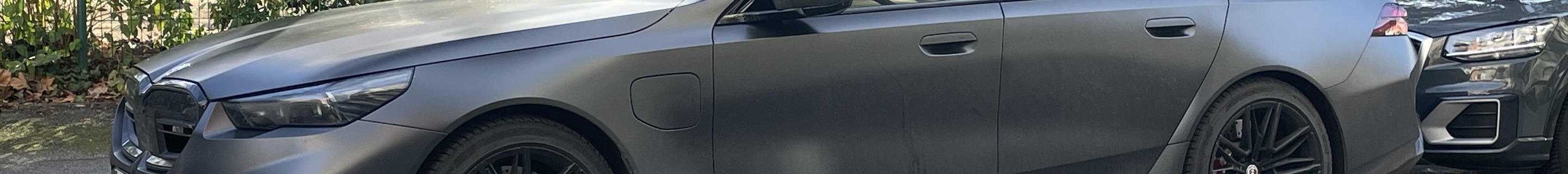 BMW M5 G90