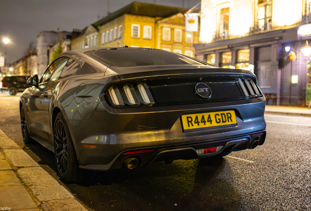 Ford Mustang GT 2015