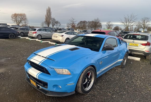 Ford Mustang GT 2013