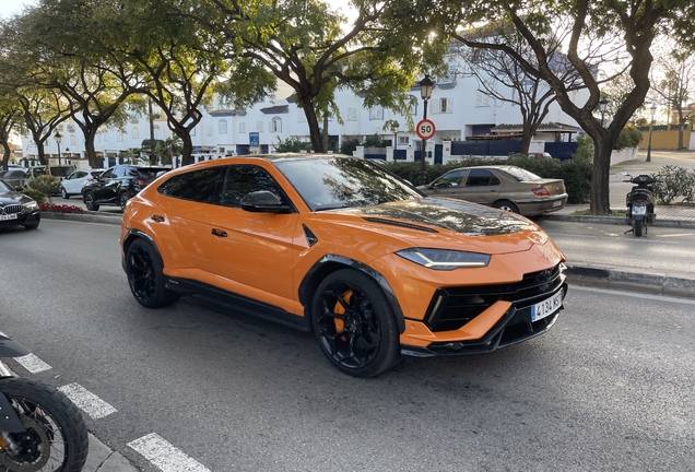 Lamborghini Urus Performante