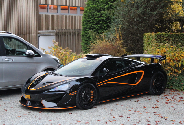 McLaren 620R