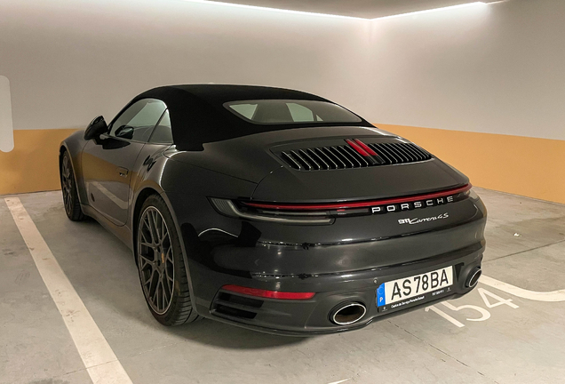 Porsche 992 Carrera 4S Cabriolet MkI