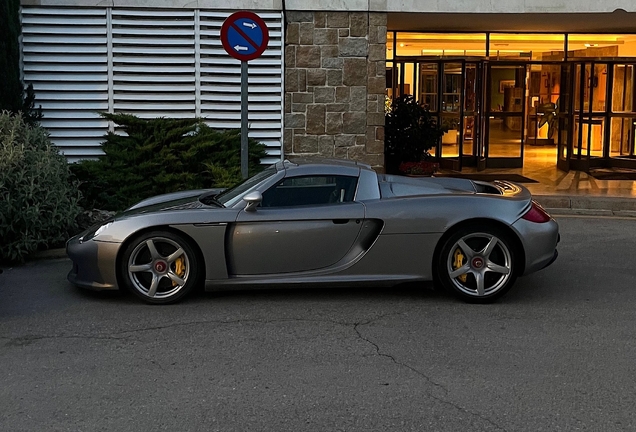 Porsche Carrera GT