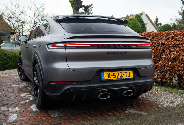 Porsche Cayenne Coupé Turbo E-Hybrid