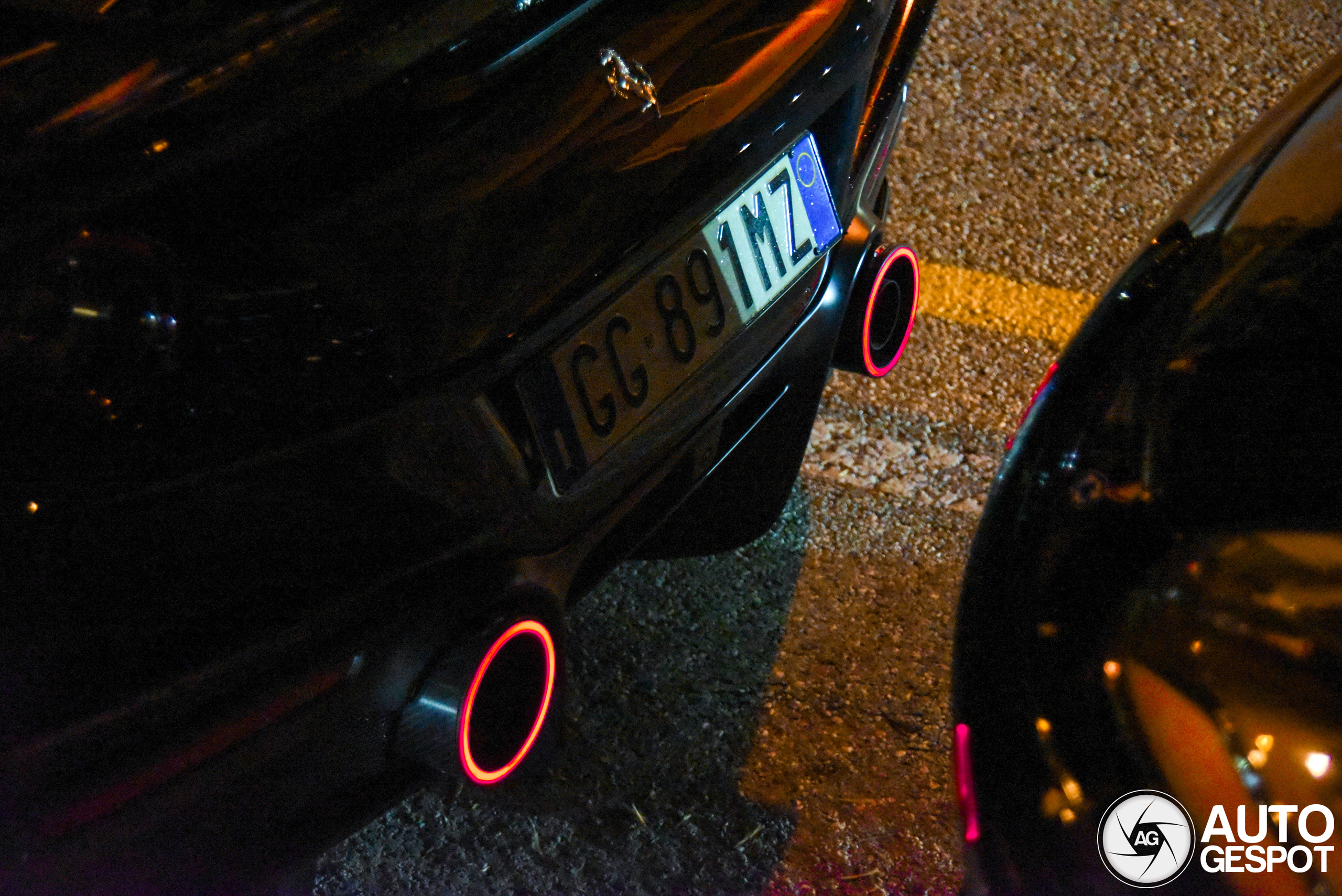 Deze Ferrari F8 Spider in Padova heeft een detail dat je niet vaak ziet