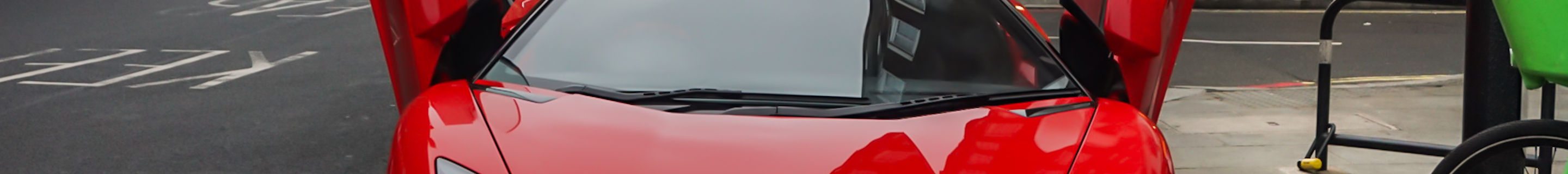 Lamborghini Aventador LP700-4 Roadster