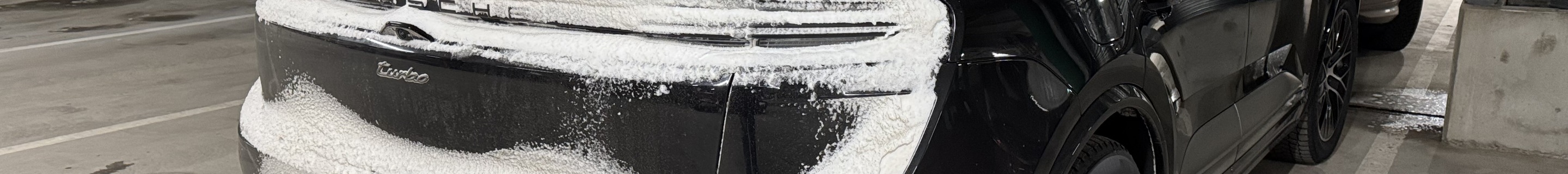 Porsche Macan EV Turbo