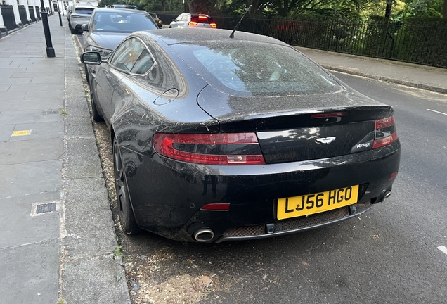 Aston Martin V8 Vantage