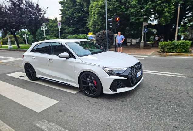 Audi RS3 Sportback 8Y 2025