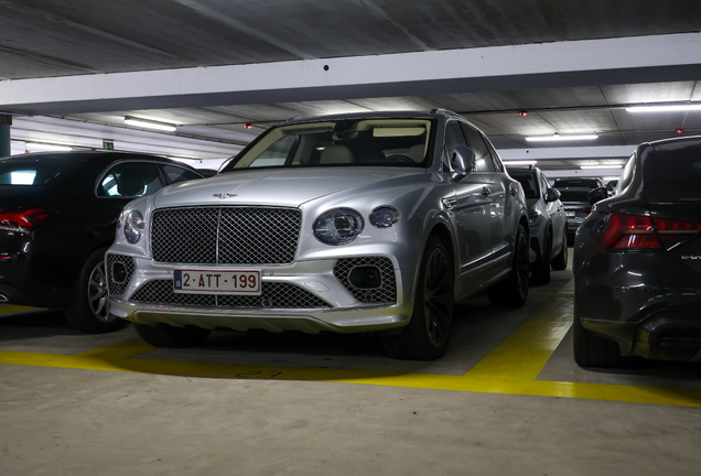 Bentley Bentayga V8 2021